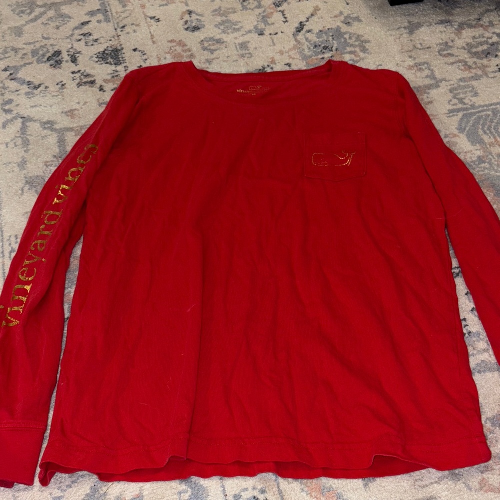 Vineyard Vines women’s  Bold Red Long Sleeve Tee size medium